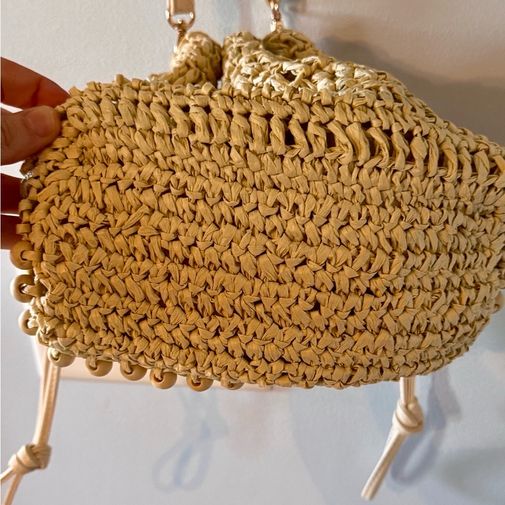 Universal Thread Beige Straw Drawstring Shoulder … - image 6
